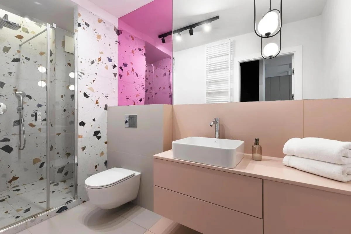 Image 2 of Blue Raven Motlawa Studio