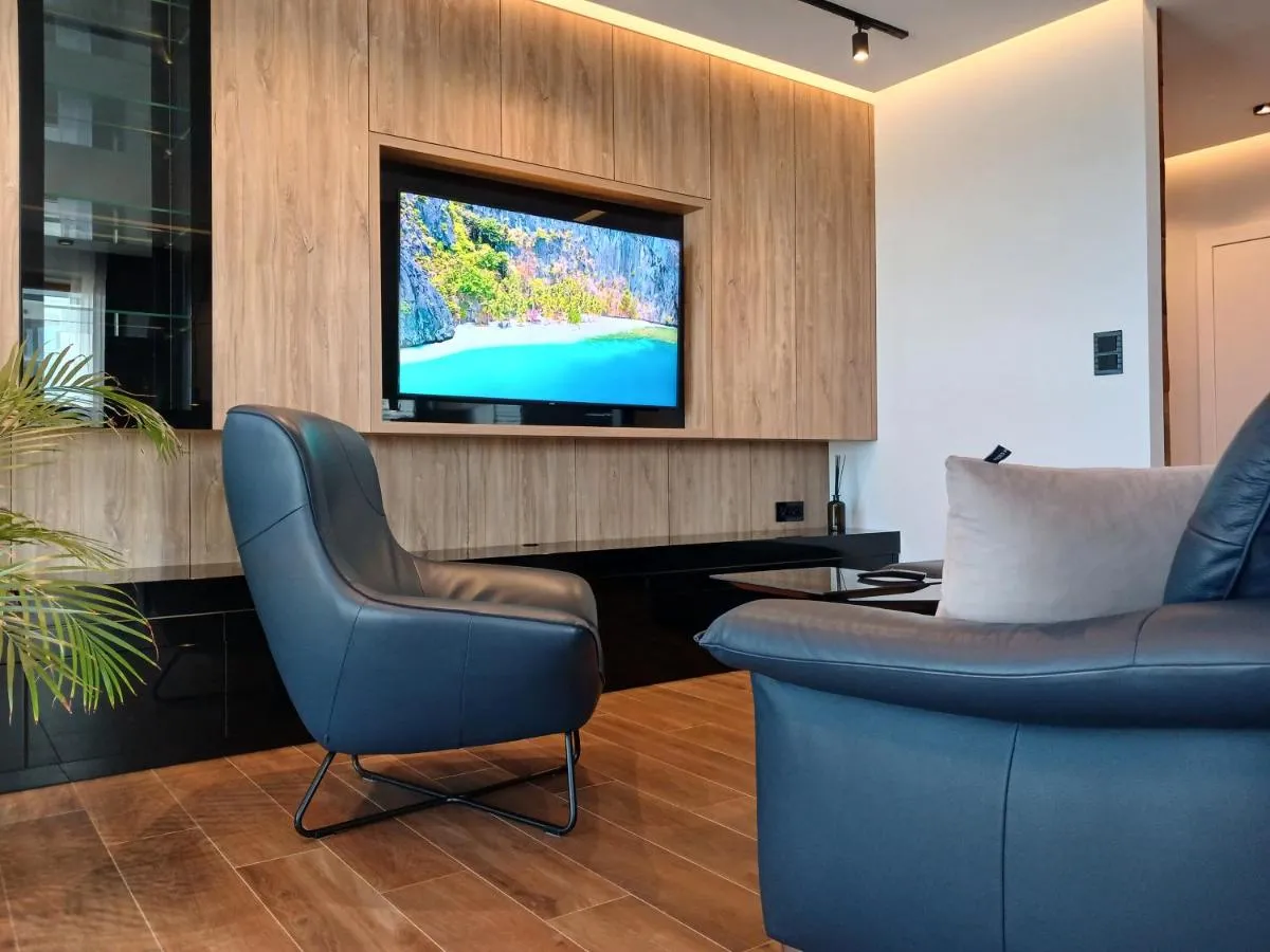 Image 1 of CORNER – apartament z widokiem – AZW Gdańsk