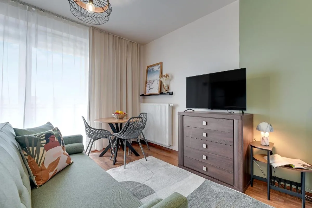 Image 4 of City Park by Downtown Apartments