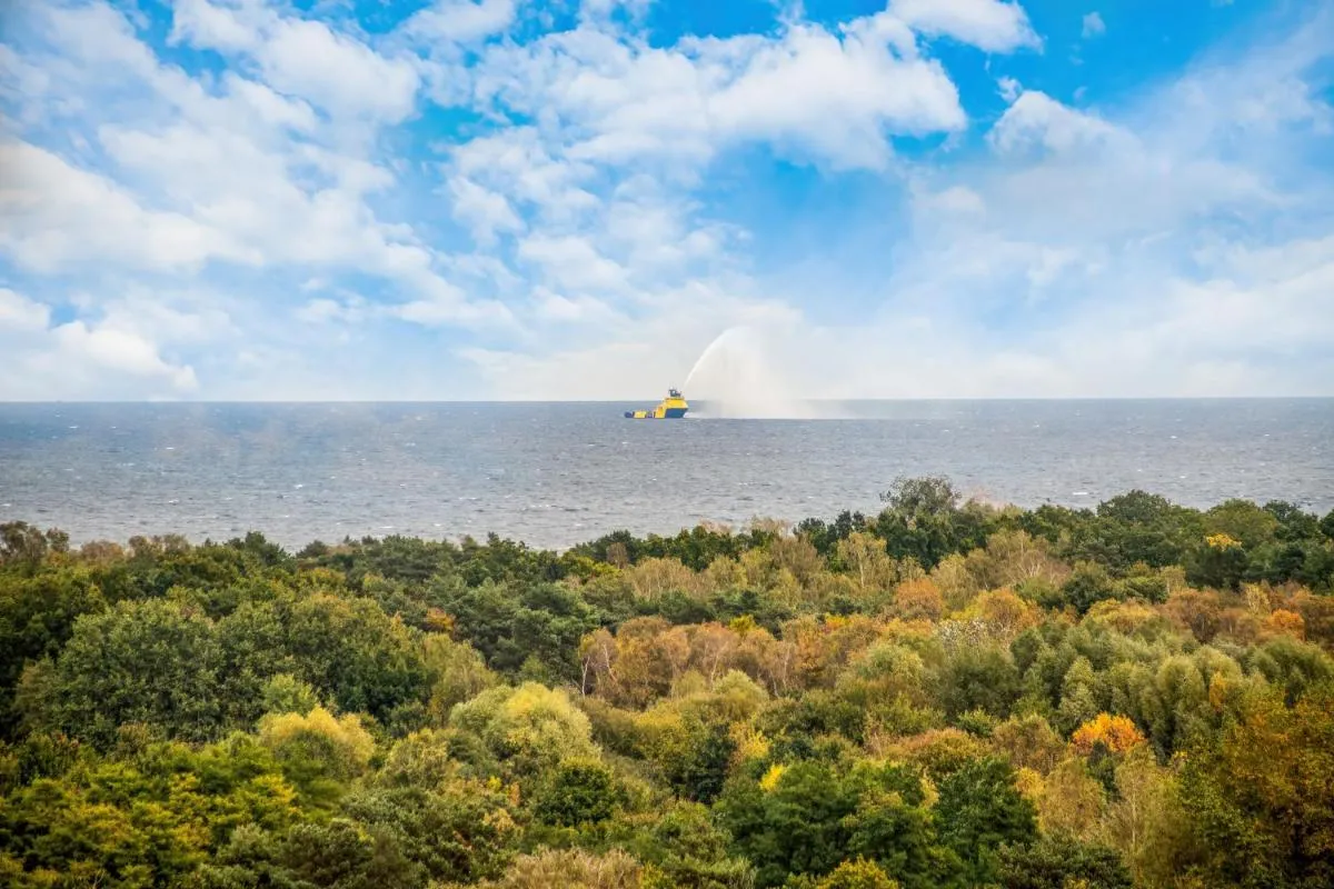 Image 1 of City View Apartment Trzy Żagle with Balcony by Renters