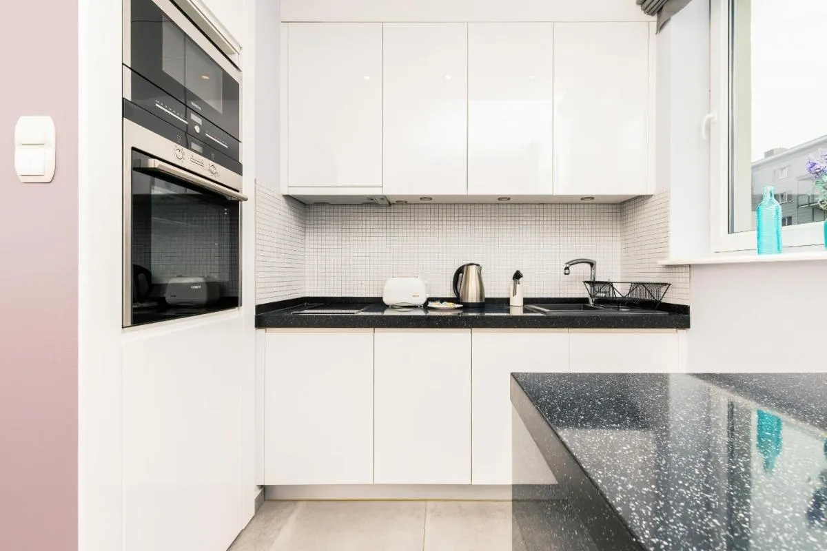 Image 6 of City and Sea View Apartments by Renters