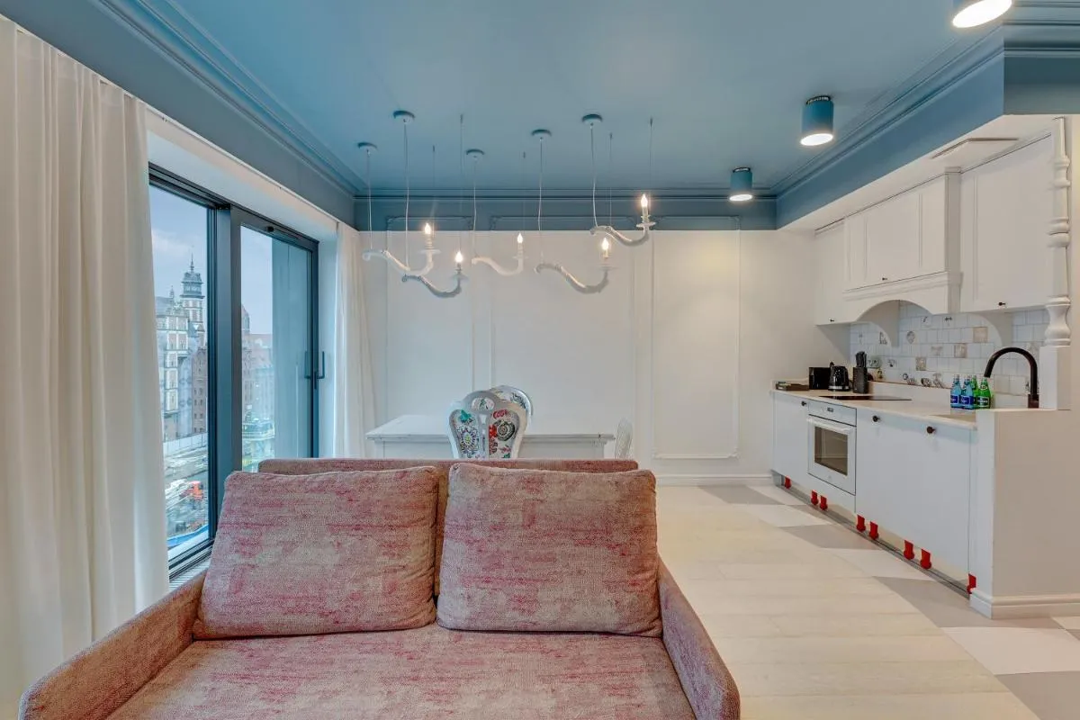 Image 2 of Deo Plaza Prestige 2 by Grand Apartments