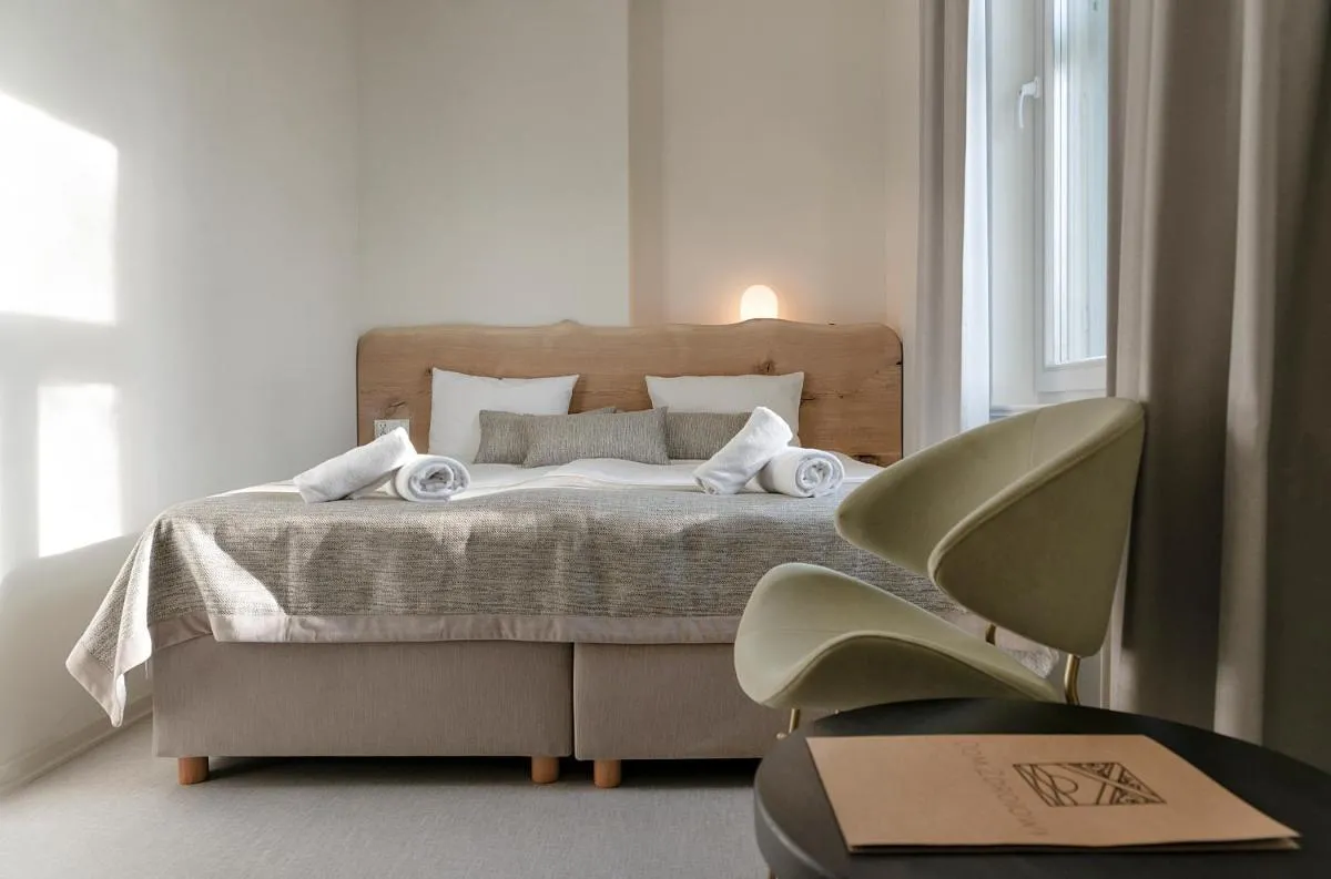 Image 1 of Dom Zdrojowy