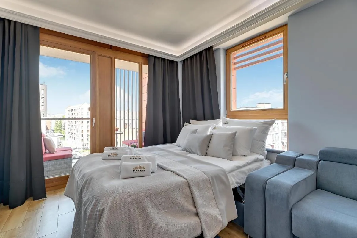 Image 5 of Downtown Apartments Aura – Riverside & Parking