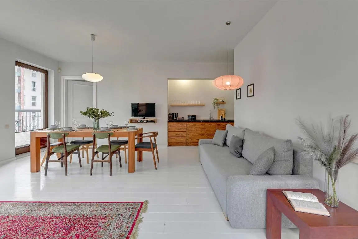 Image of Downtown Apartments Riverside & Parking Szafarnia Street