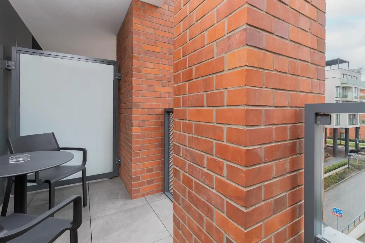 Image 5 of Elegant Apartment with Balcony and Air Conditioning in Gdańsk by Renters