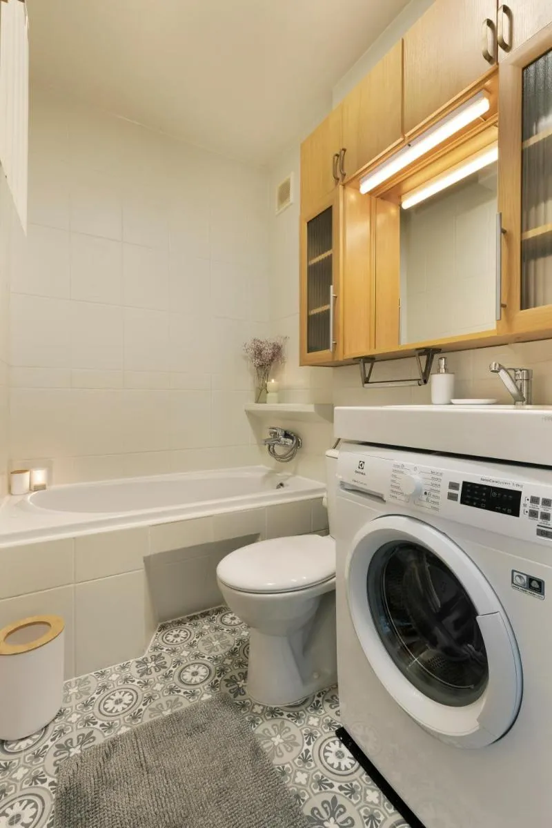 Image 3 of Elite Apartments by the Beach II