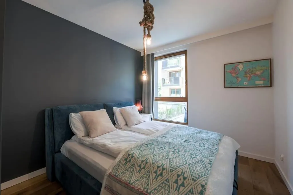 Image 1 of Front Park by Q4Apartments