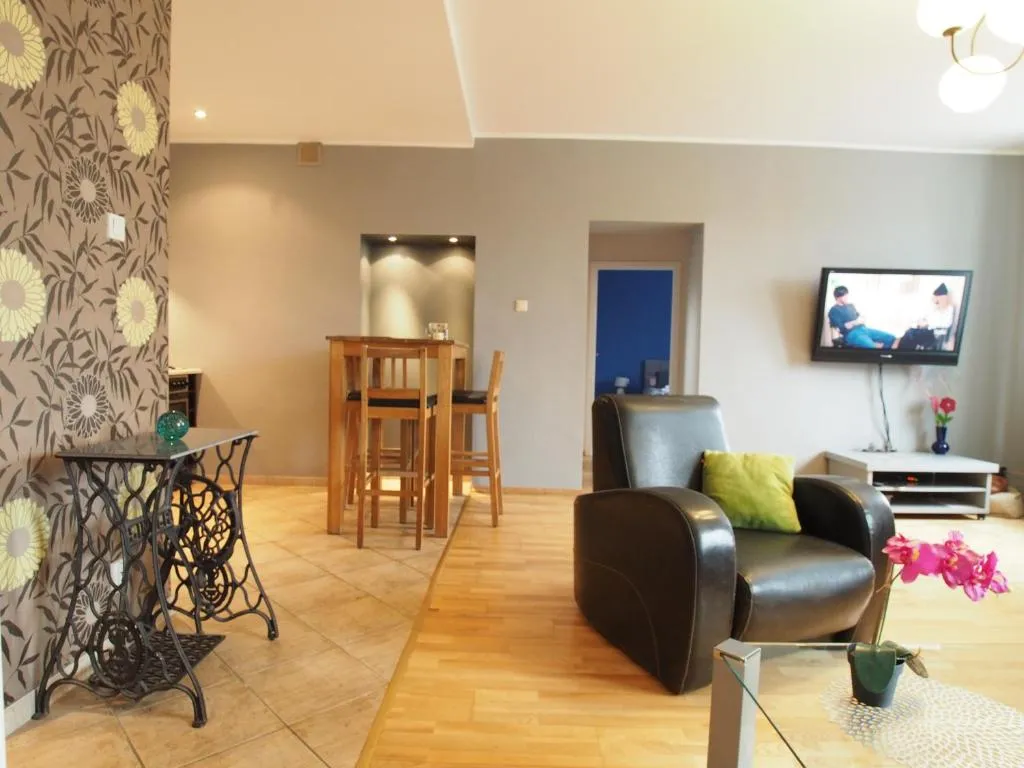 Image of Gama K2124 Grand-Tourist Apartments