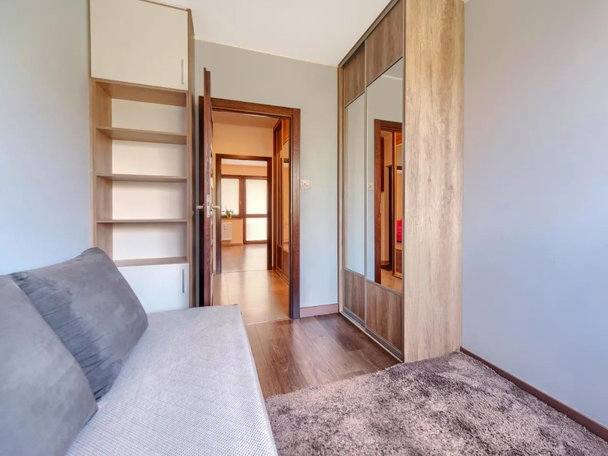 Image 6 of Gdańsk Business Apt – 50m2, Workspace, Balcony – by Rentujemy