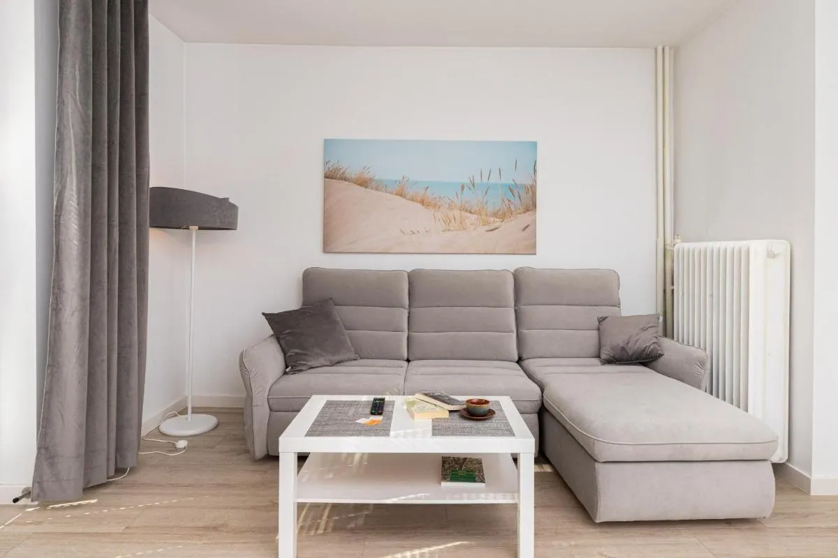 Image 4 of Gdańska Two-bedroom Apartment Brzeźno Beach by Renters
