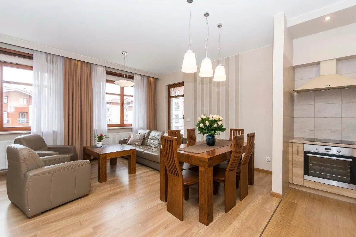 Image 3 of Gold – Neptun Park by OneApartments