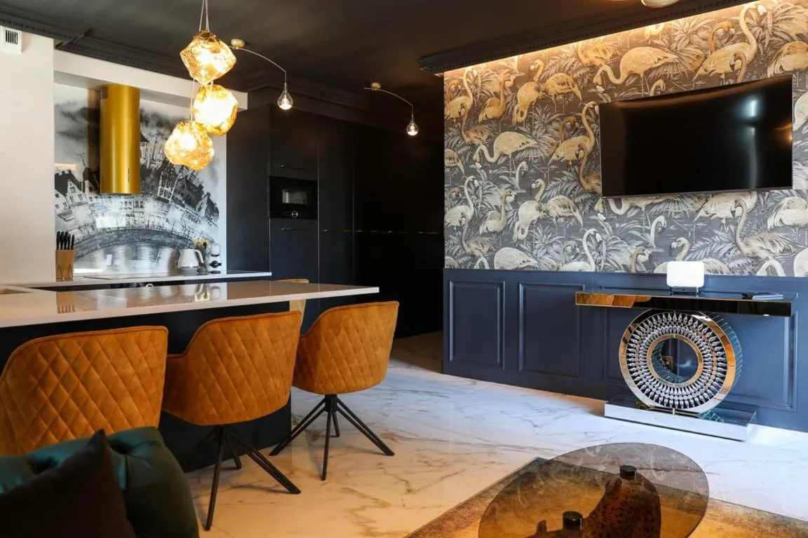 Image of Golden Flamingo Apartment