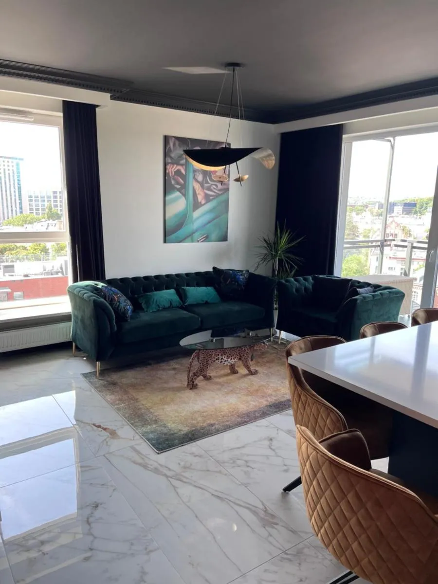 Image 5 of Golden Flamingo Apartment