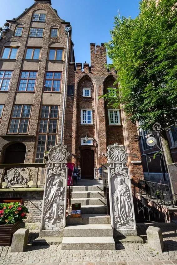 Image 3 of Gotyk House