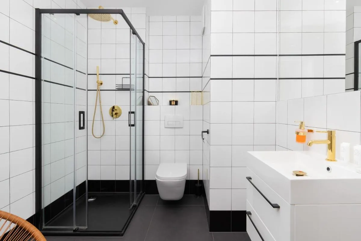 Image 5 of Green Apartment in Gdańsk with Free Access to the Gym and Parking by Renters