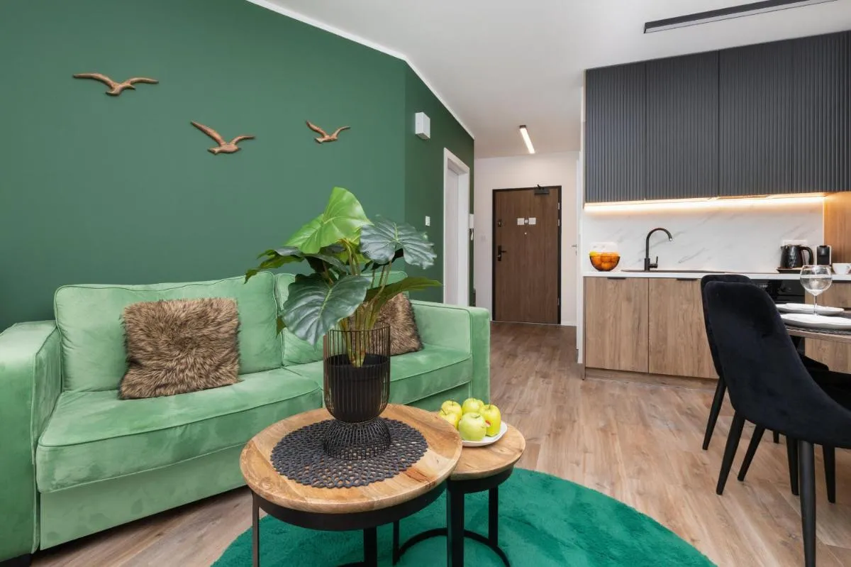 Image 6 of Green Apartment in Gdańsk with Free Access to the Gym and Parking by Renters