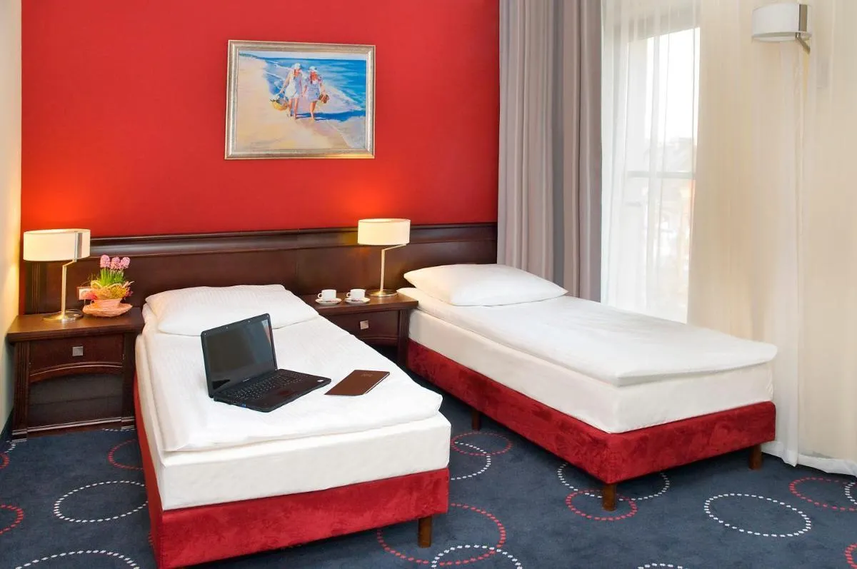 Image 6 of Hotel Admirał