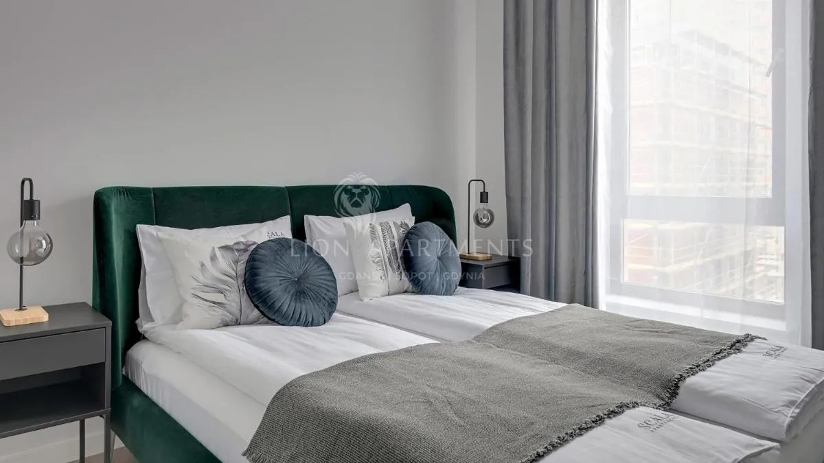 Image 1 of Lion Apartments – SCALA City Center Mustang&Parking