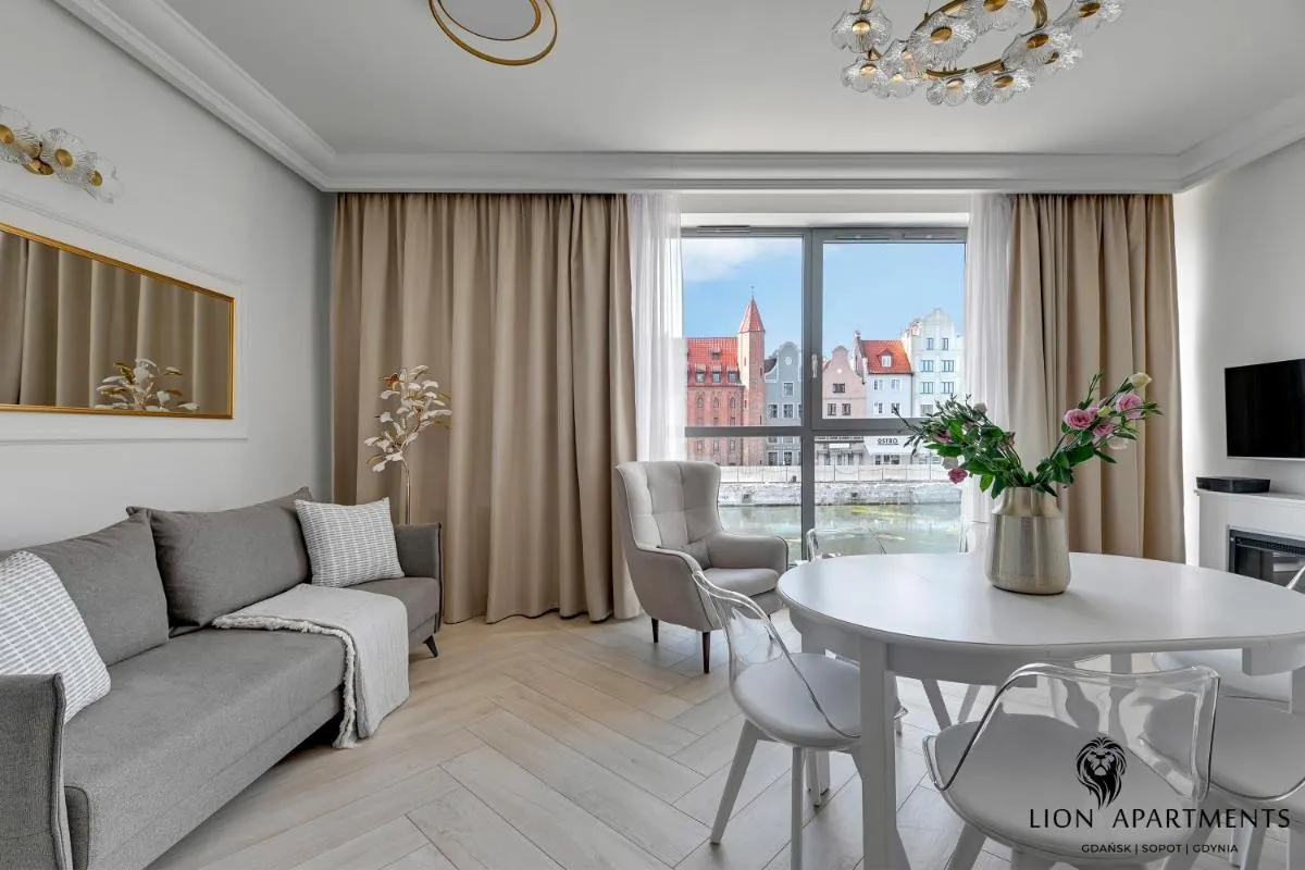 Image 1 of Lion Apartments – The Palace premium apartment with Old City & River View