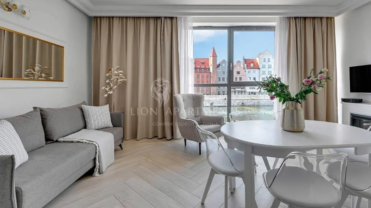 Image 3 of Lion Apartments – The Palace premium apartment with Old City & River View