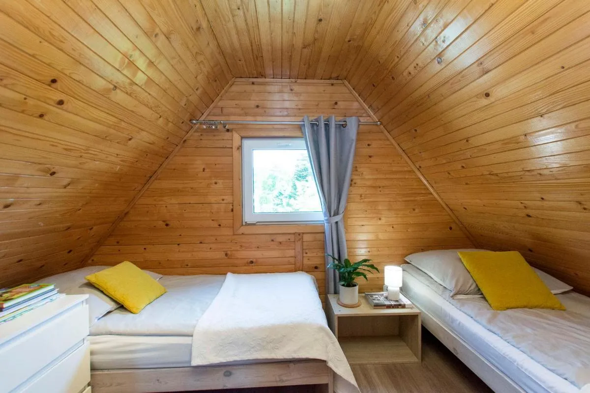 Image 1 of Major S – Domek