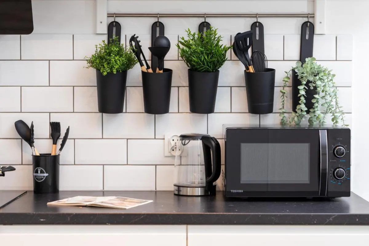 Image 3 of Modern Apartment Kamienna Grobla with Parking & Balcony in Gdańsk by Renters