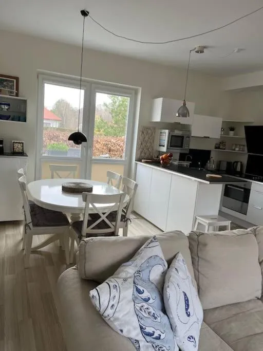 Image 6 of Mulberry House