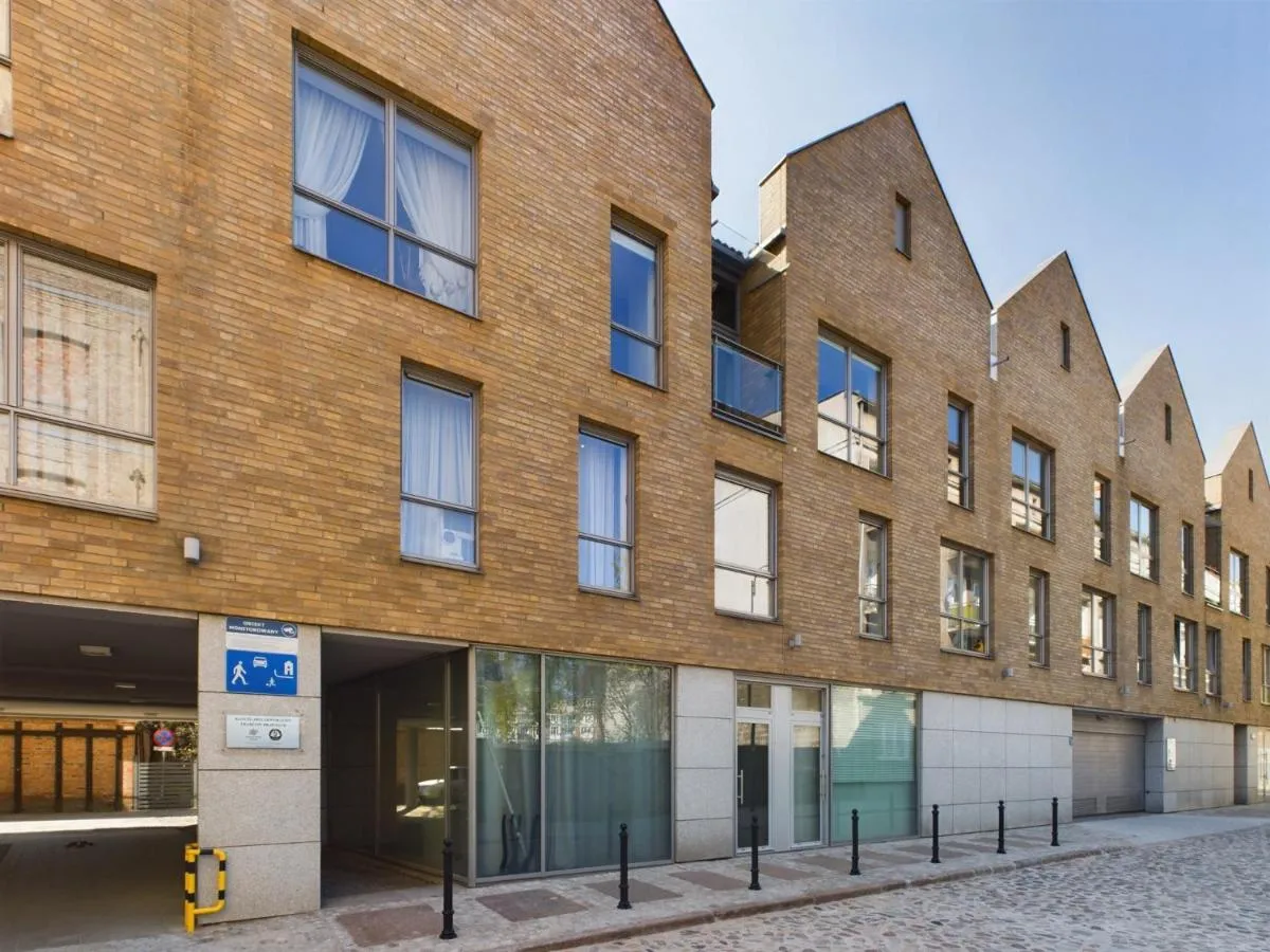 Image 3 of Nowoczesne Studio z Parkingiem 500 m od Starego Miasta w Gdansku by Renters