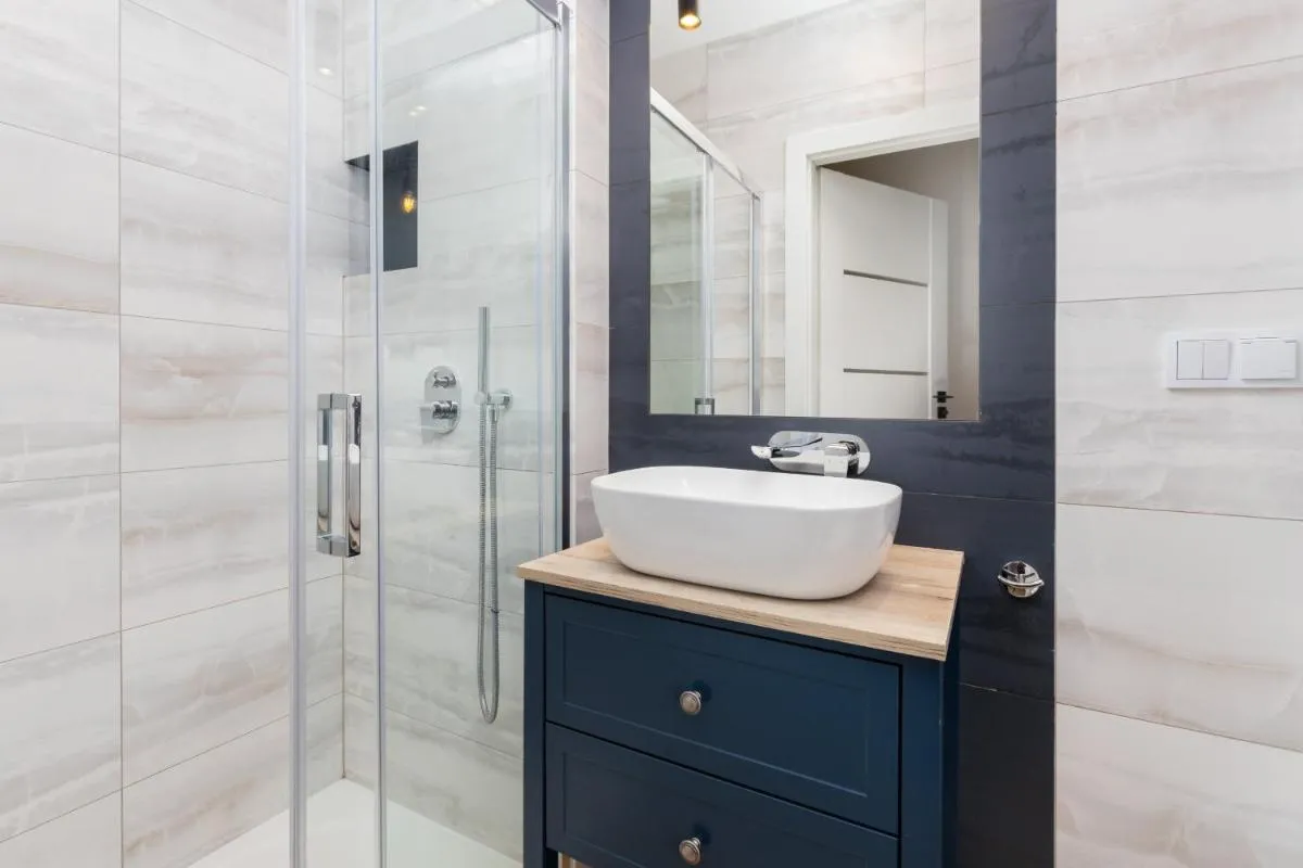 Image 4 of Old Town Aesthetic Deep Blue Apartments in Gdańsk by Renters