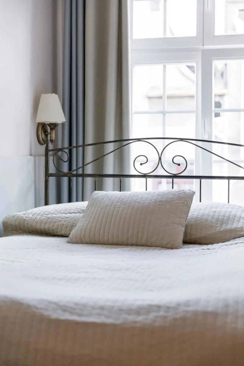 Image 3 of Patio Apartments – Old Town