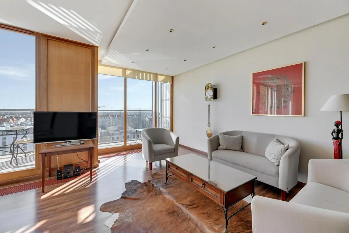 Image 4 of Penthouse Aura by Q4Apartments