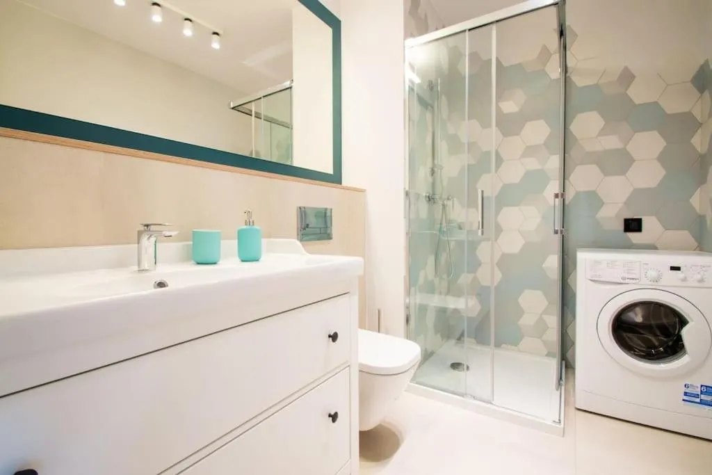 Image 2 of SPA Waterlane Island Deluxe 1 by Grand Apartments