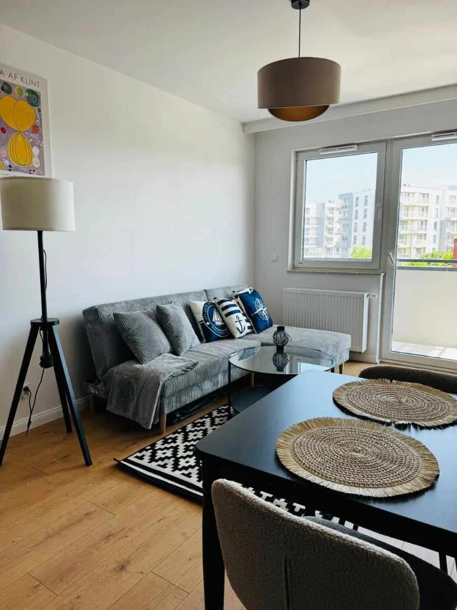 Image 3 of Sailor House