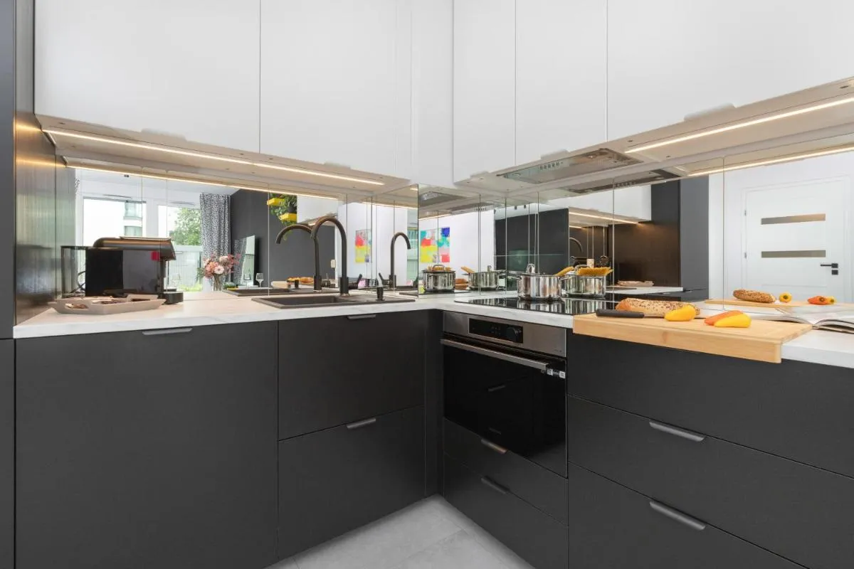 Image 2 of Sea and Stadium Apartment in good design with Parking & Terrace by Rent like home