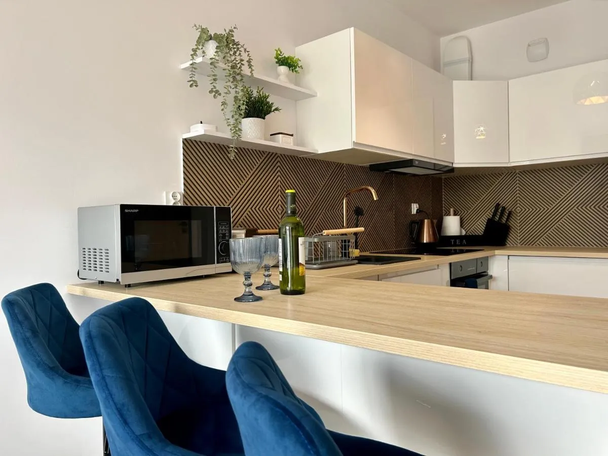 Image 3 of Seaside Modern Box Apartment