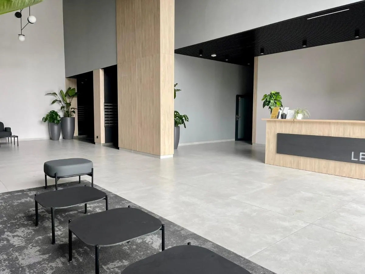 Image 6 of Seaside Modern Box Apartment