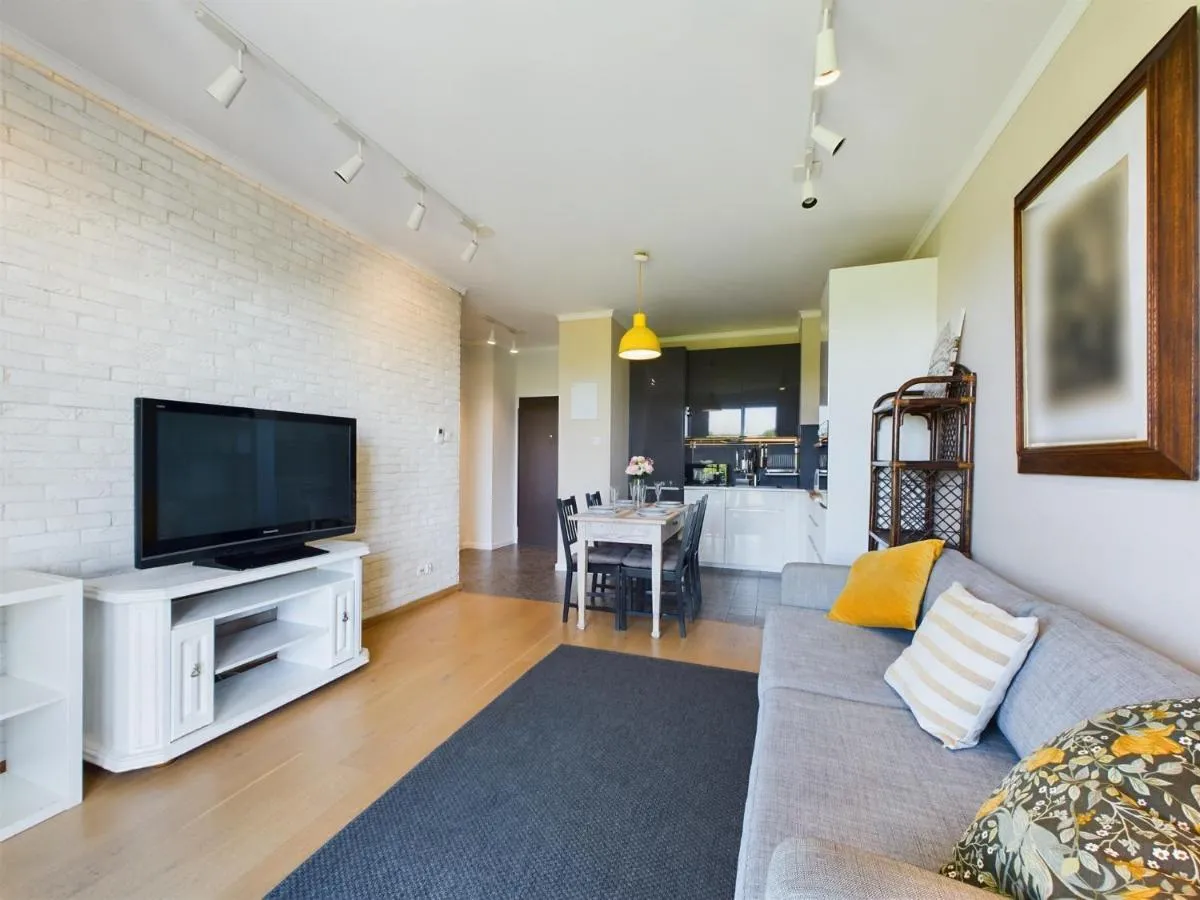 Image 5 of Słoneczny Apartament Czesława Miłosza z Parkingiem by Renters