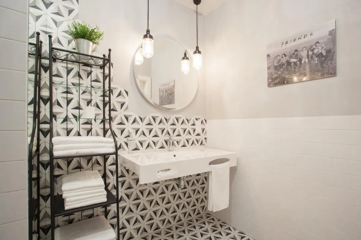 Image 6 of Staywin Riverfront Lofts