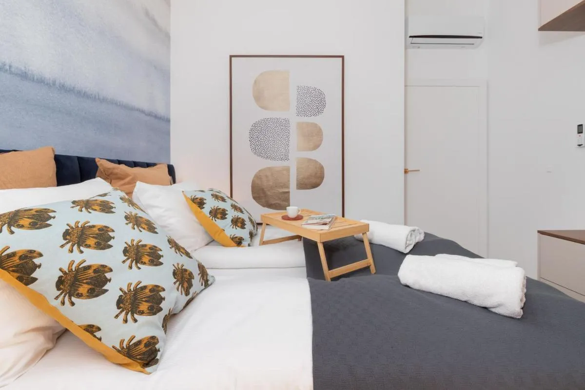 Image 6 of The Motlavian Apartment by Renters Prestige