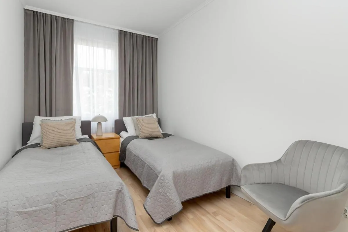 Image 2 of Two Bedroom Apartment in Gdańsk with Desk for Remote Work and Bathub by Renters