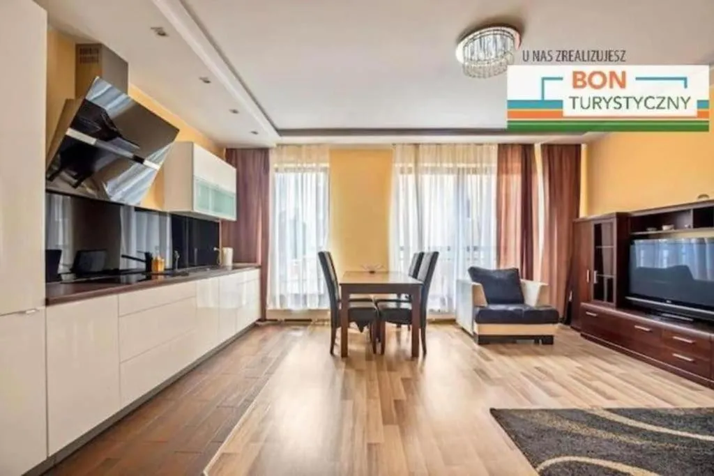 Image 4 of UrbanNest Szafarnia 7 66