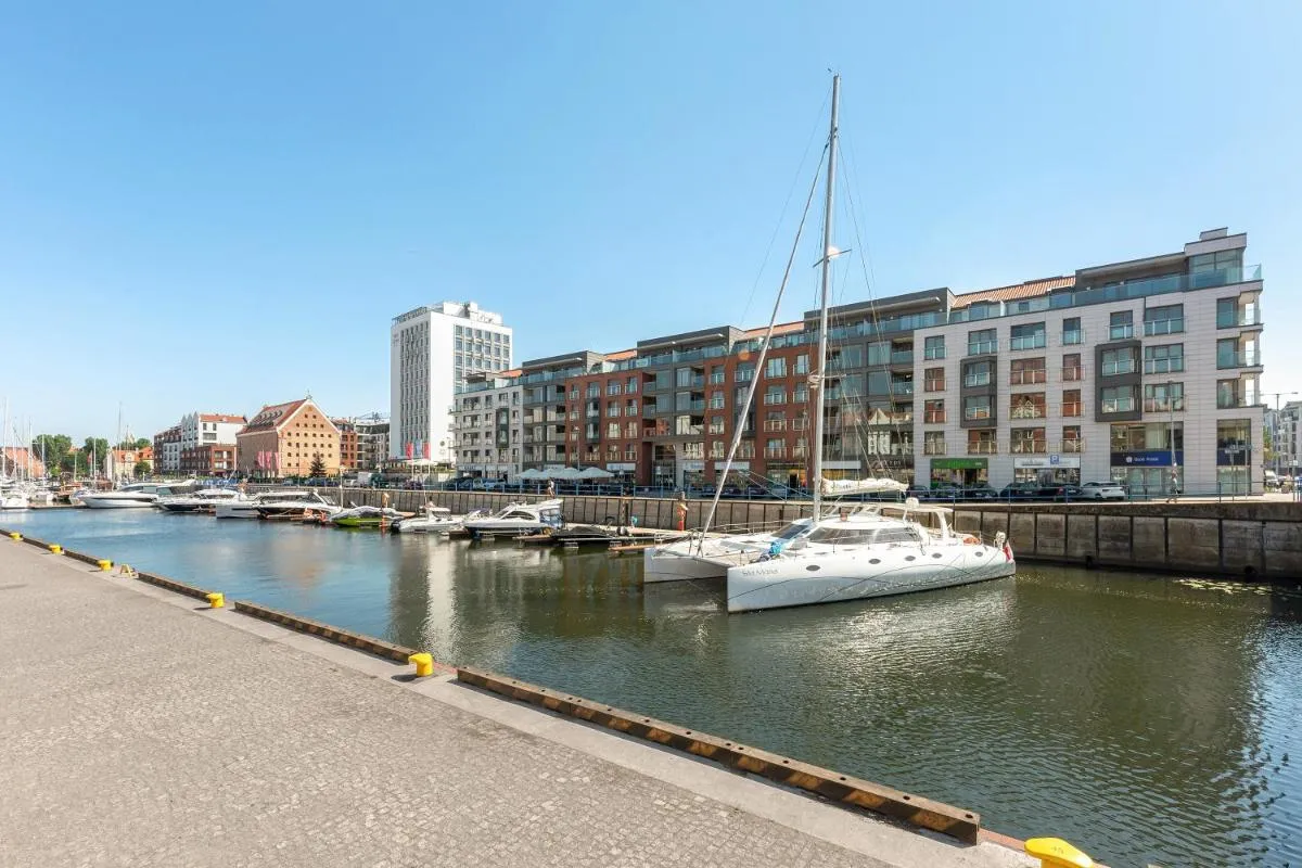 Image 3 of Waterlane Riverside – SPA, Pool, Gym & Parking by Downtown Apartments