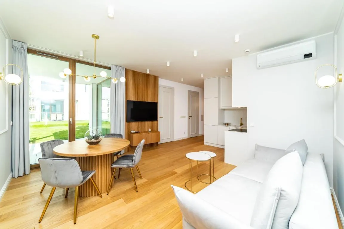 Image of White Deluxe with terrace by OneApartments