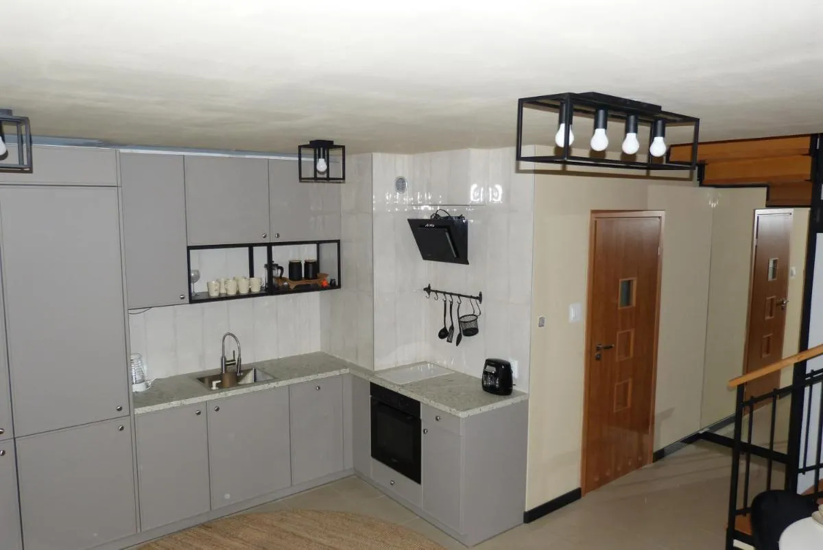 Image 1 of dwupoziomowe na Starym Miescie TWO-STORY old town retreat