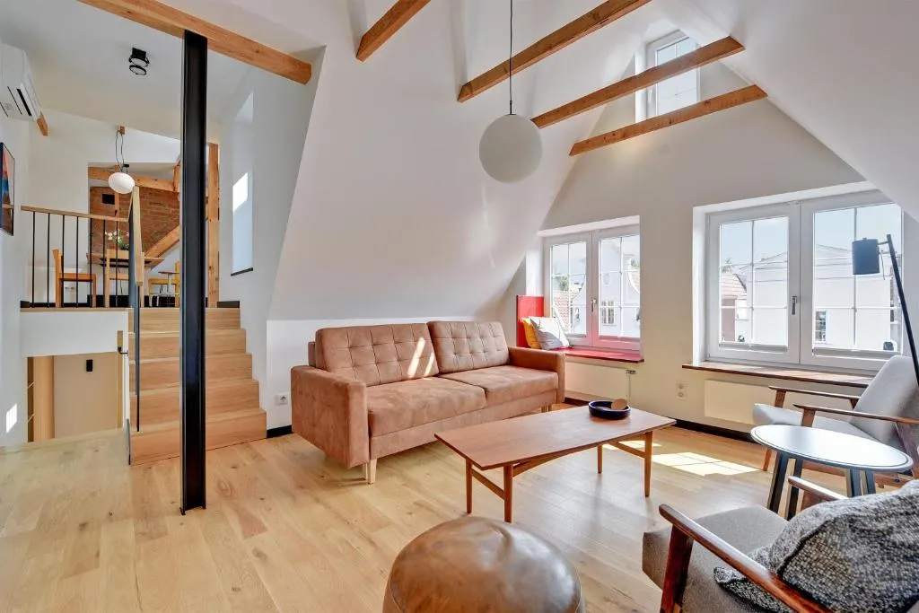 Image of 3-level apartment with a view of St Mary’s Basilica by Downtown Apartments