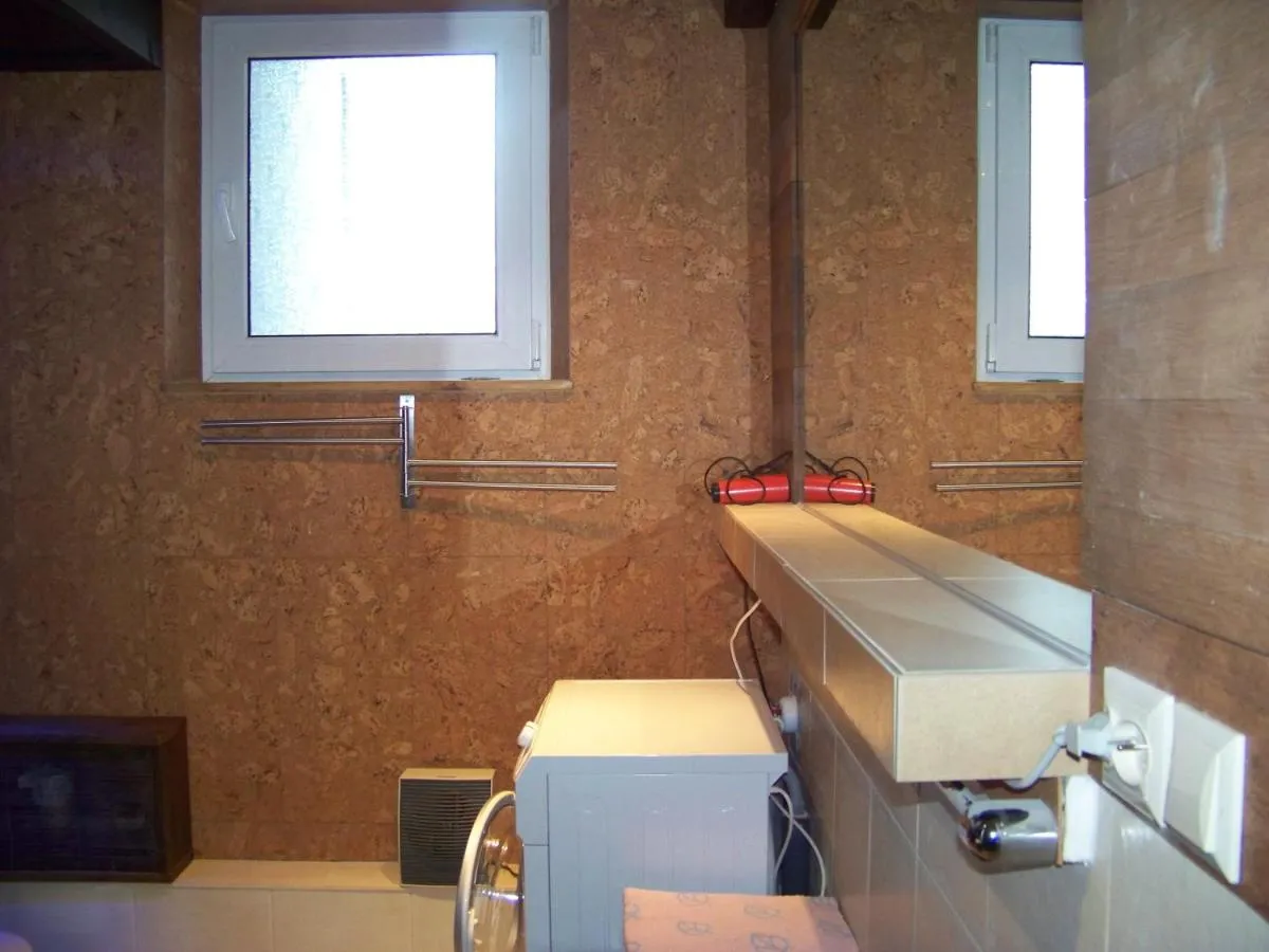 Image 2 of Alexandria Apartment