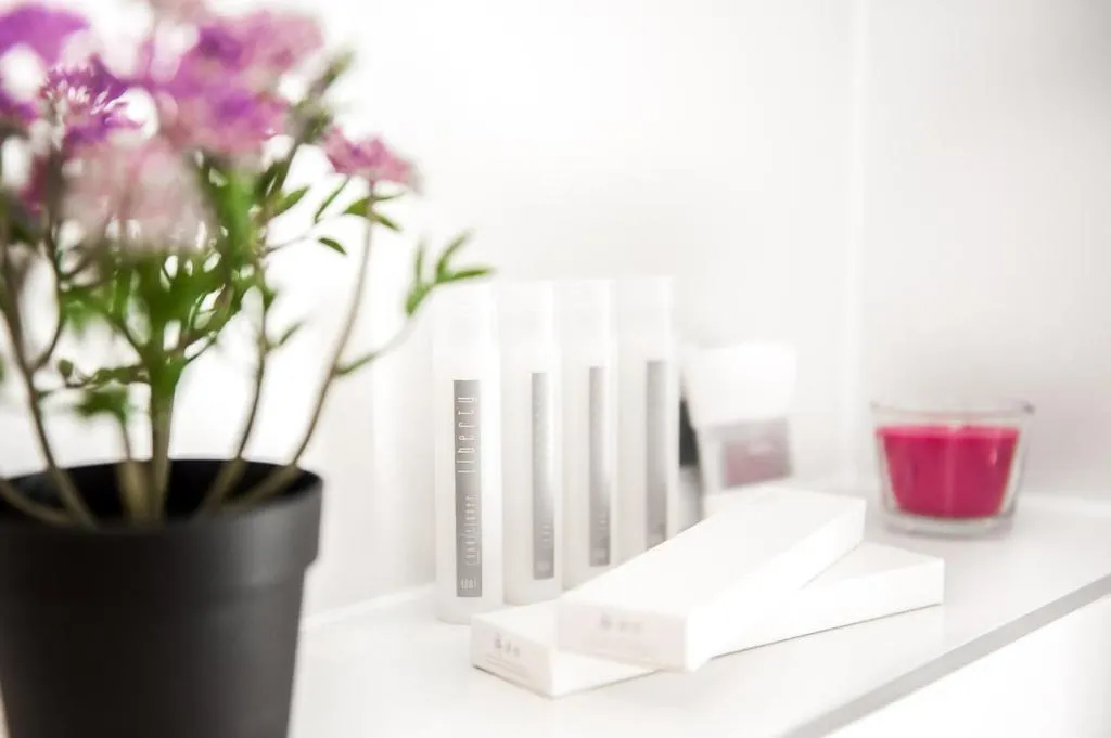 Image 2 of Amelia Suite