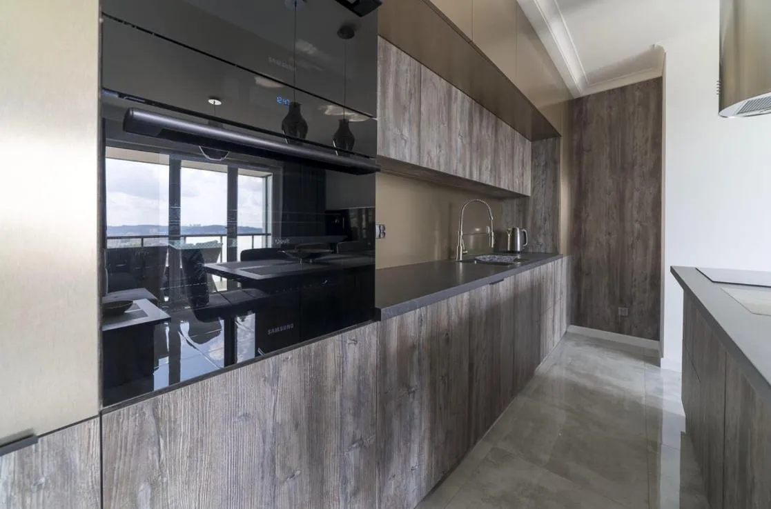 Image 3 of ApartMate- City View Comfy Apartment by the Sea & free gym