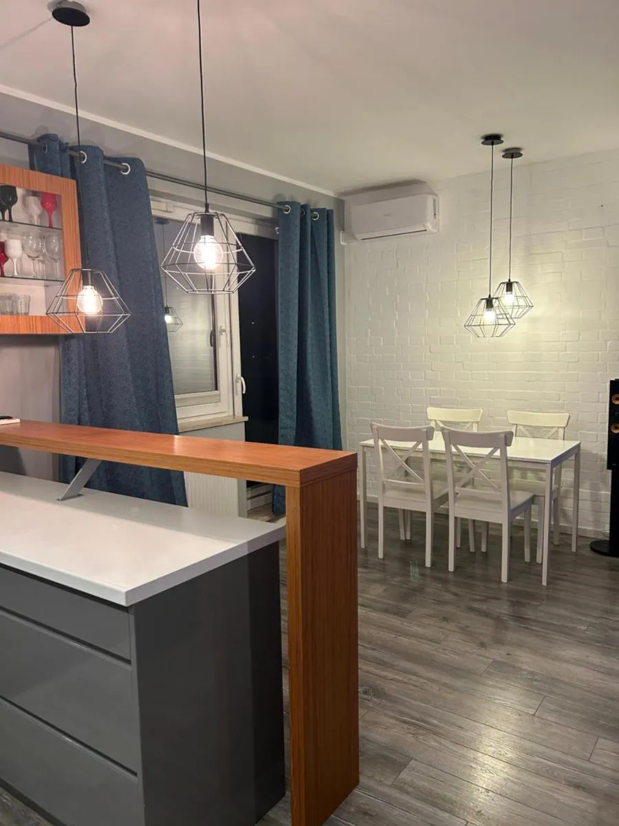 Image 2 of Apartament Aviator